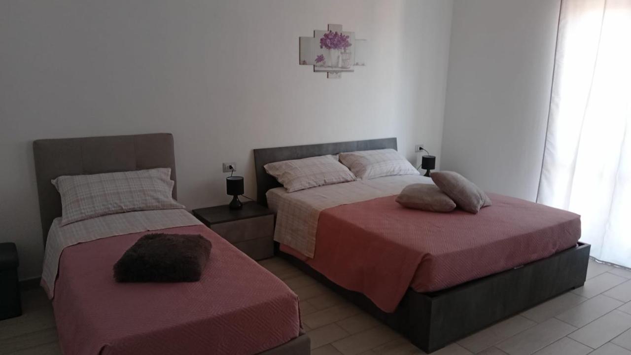 Peppino'S Home Catania Esterno foto